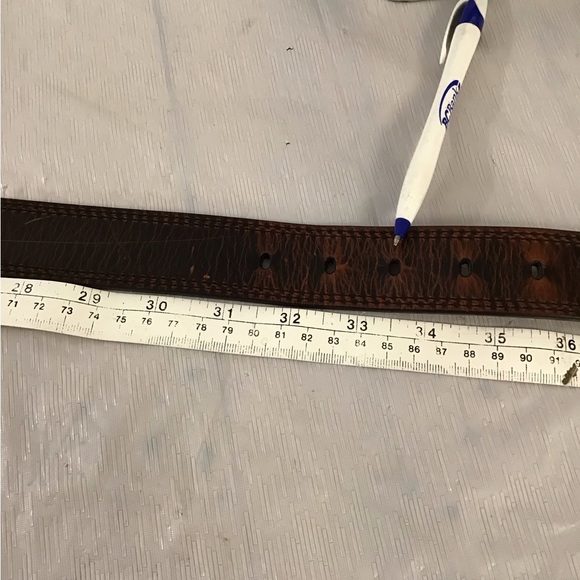 Unisex Columbia Leather Belt SZ 34, Waist 32/33.5 Brown, Distressed look - Picture 9 of 13